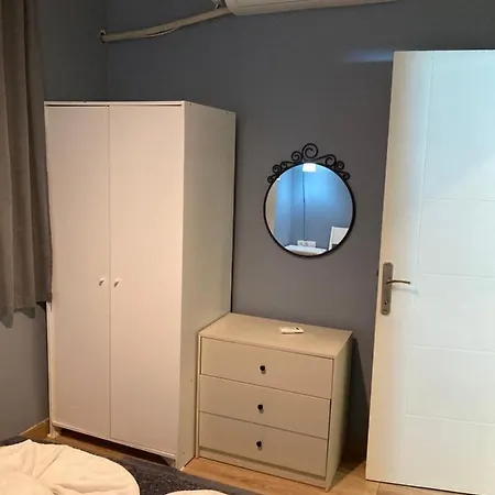 Hotell Oval Flats Old