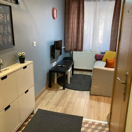 Oval Flats Old Hotell *