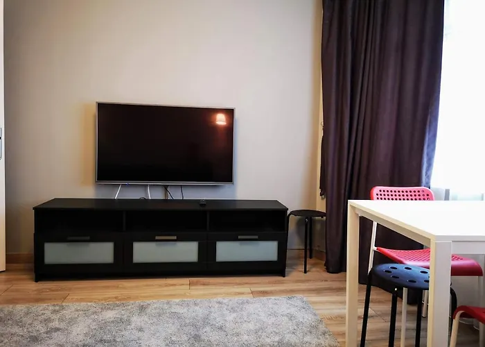 Oval Flats Old * İstanbul