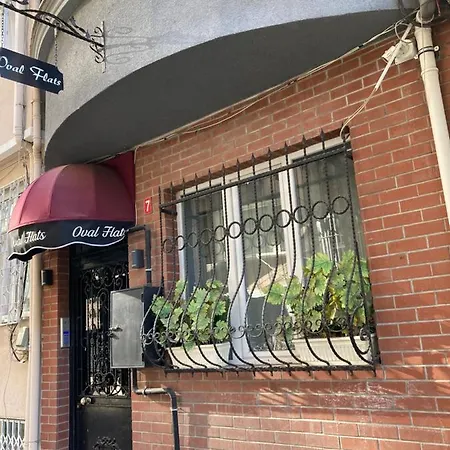 Oval Flats Old * Isztambul